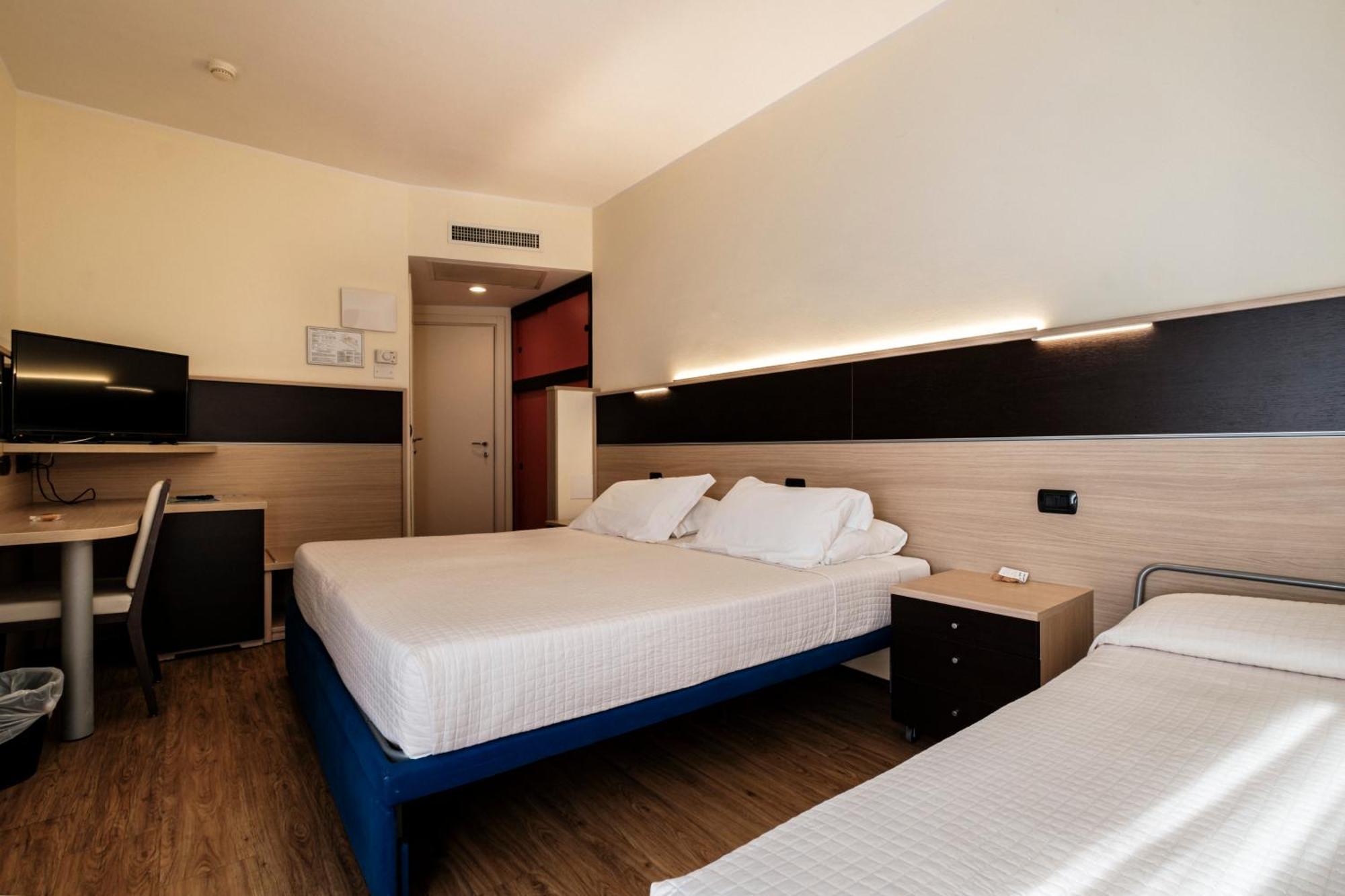 Augustus Hotel Riccione Zewnętrze zdjęcie