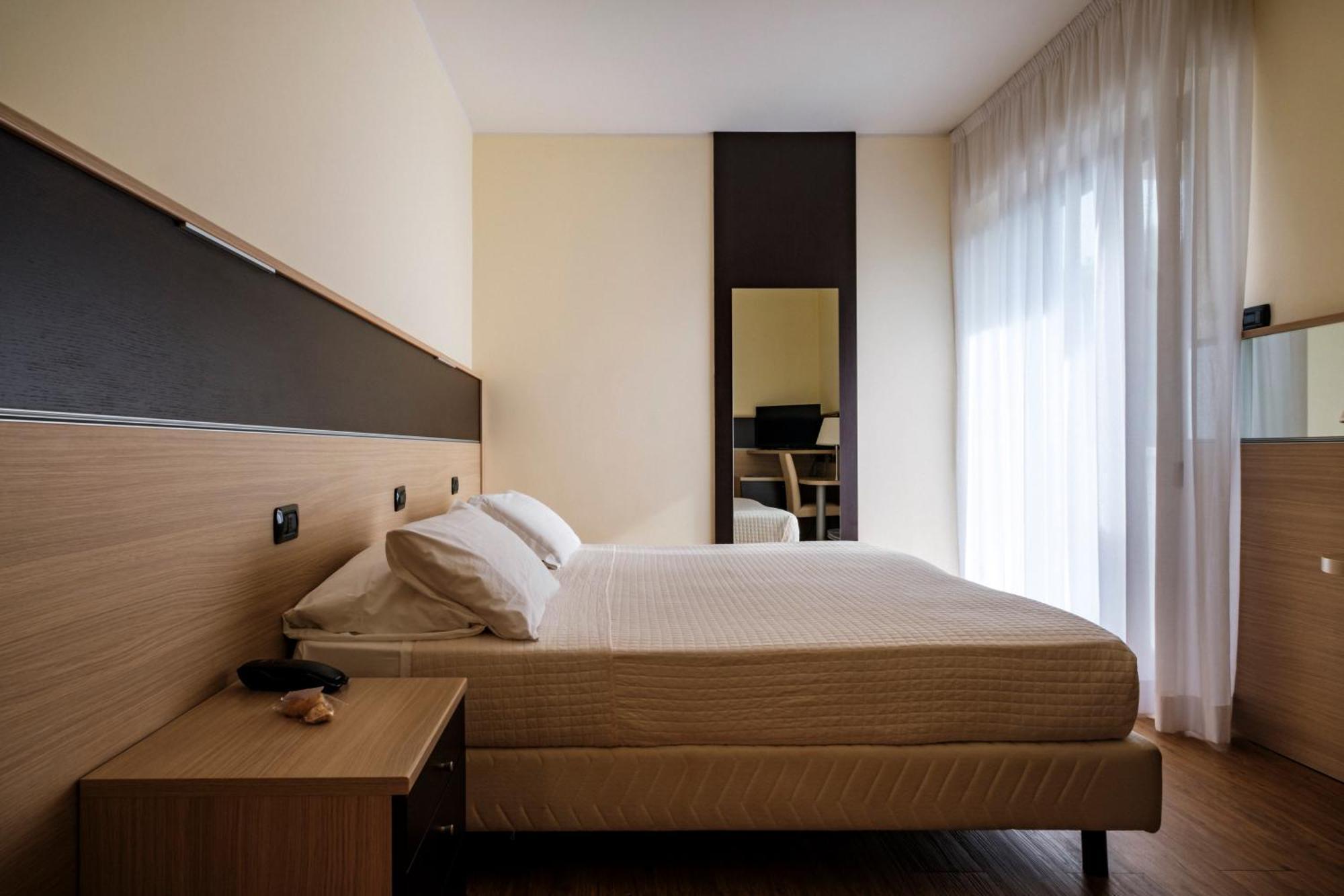 Augustus Hotel Riccione Zewnętrze zdjęcie